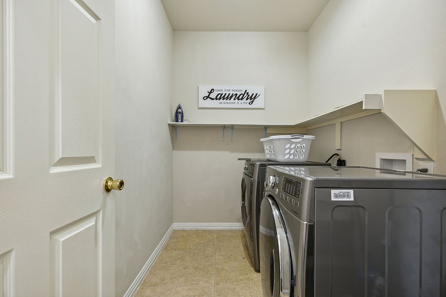 Furnished Finder property 718112_1 photo 28