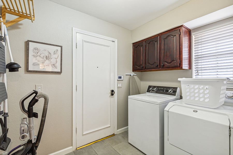 Furnished Finder property 718115_1 photo 21