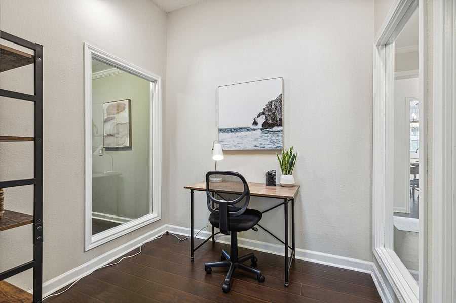 Furnished Finder property 718115_1 photo 25