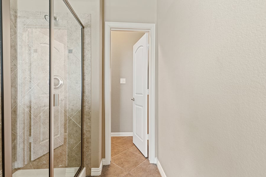 Furnished Finder property 718122_1 photo 12