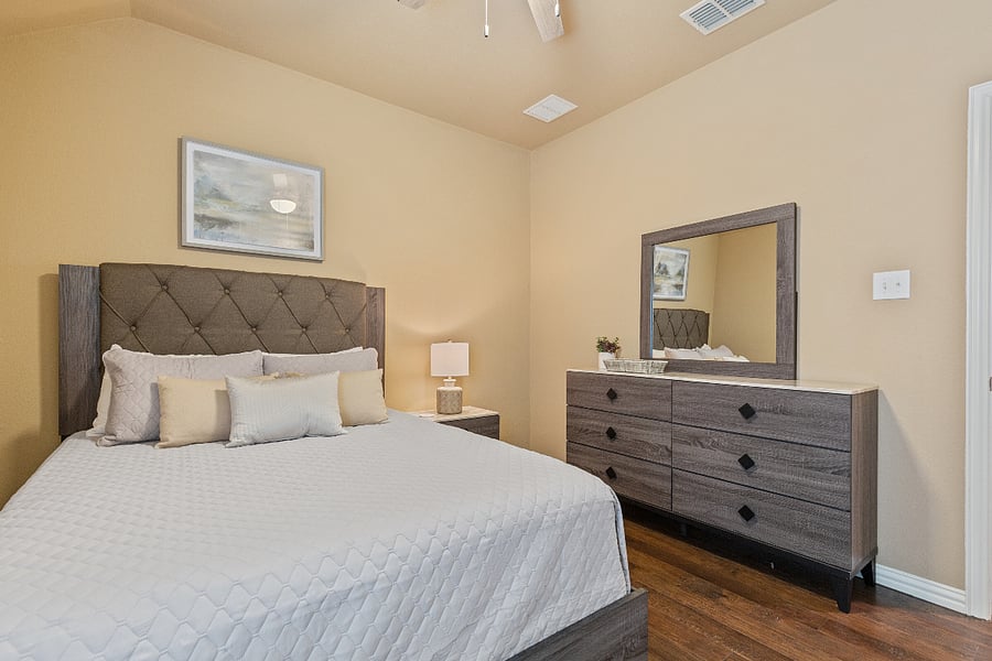 Furnished Finder property 718122_1 photo 8