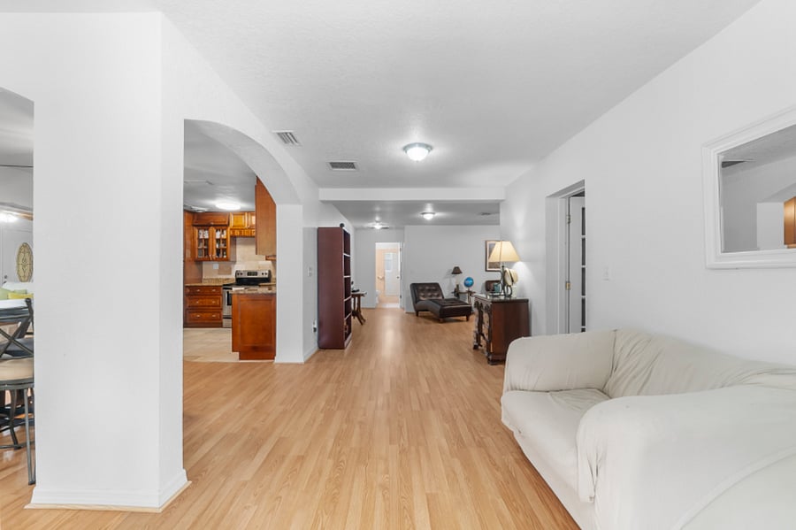 Furnished Finder property 718195_2 photo 7