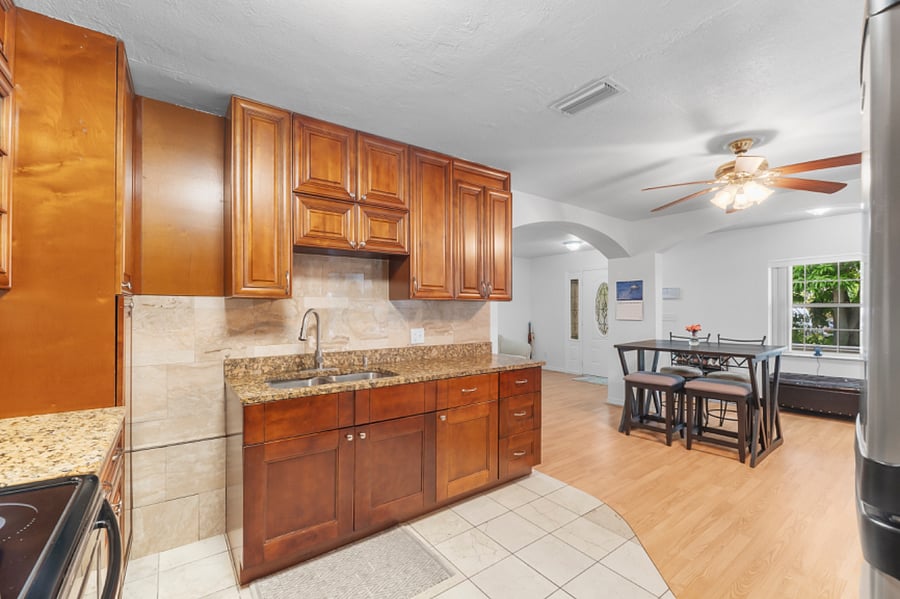 Furnished Finder property 718195_3 photo 13