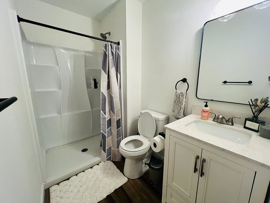 Master bathroom.