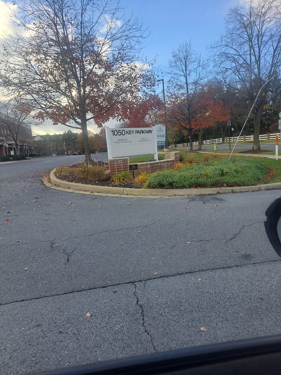 Dr Menochal family practice walking distance