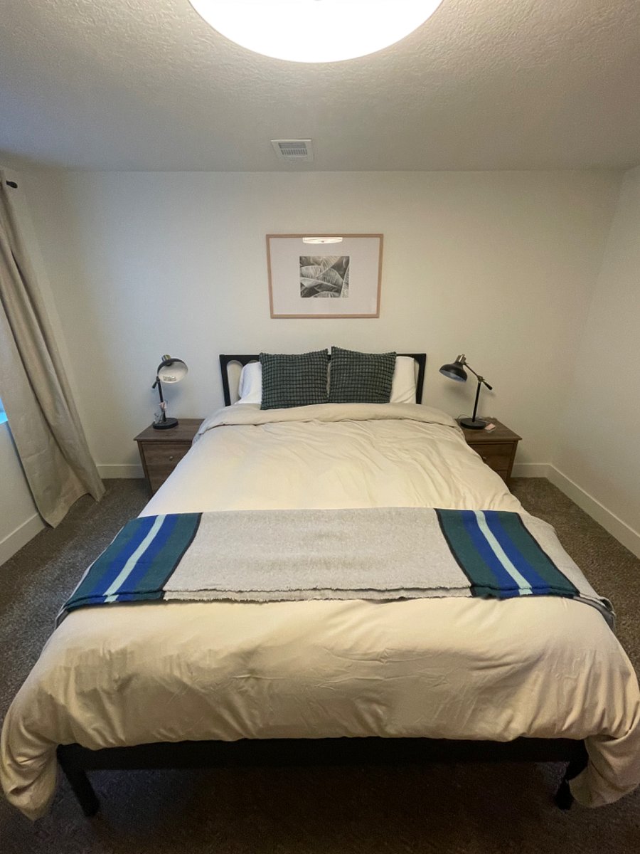 Second bedroom