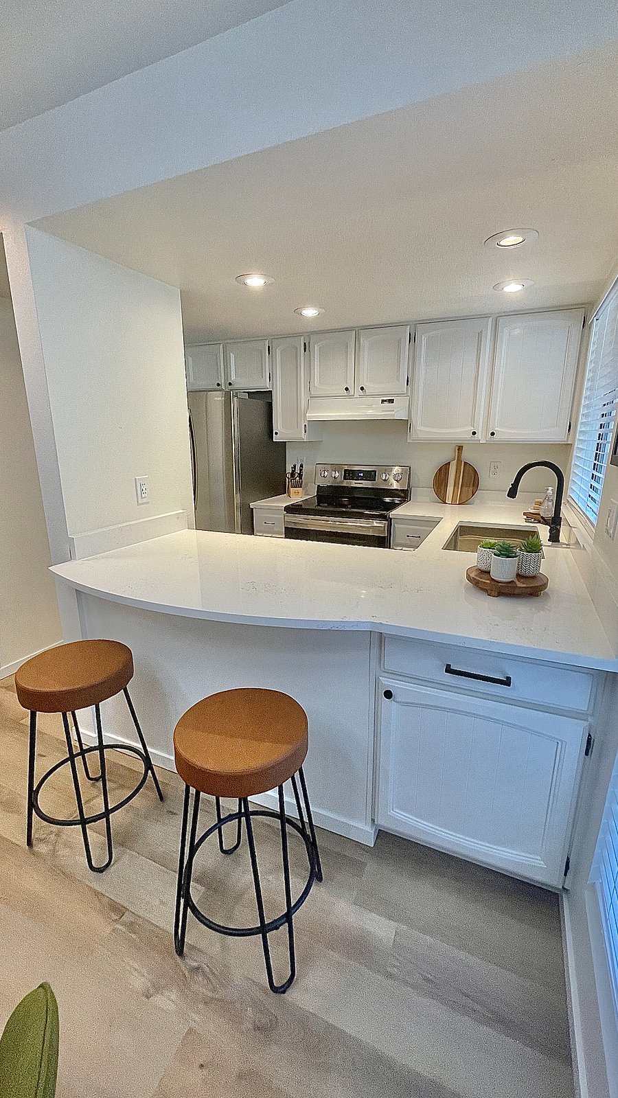 Furnished Finder property 718218_1 photo 4