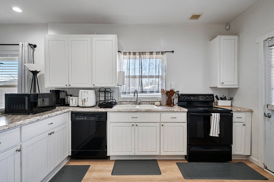 Furnished Finder property 718226_1 photo 3