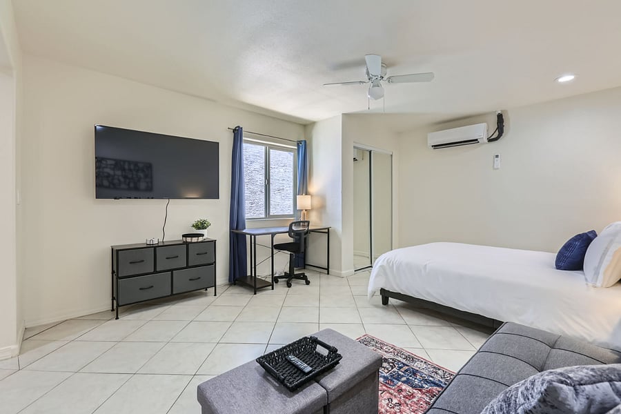 Furnished Finder property 718226_1 photo 3