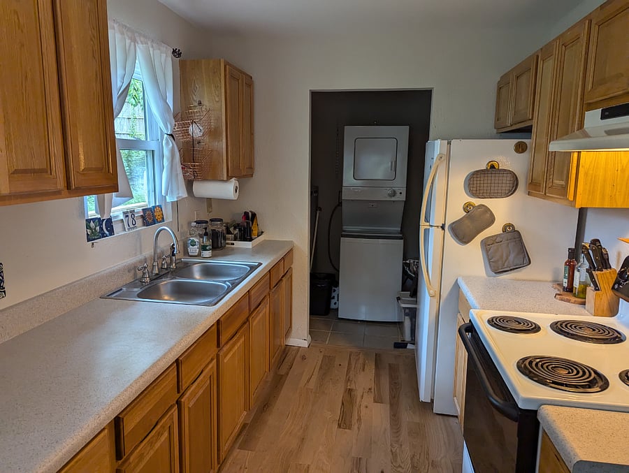 Furnished Finder property 718230_1 photo 6
