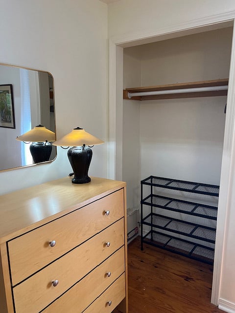 Bedroom with Queen Bed