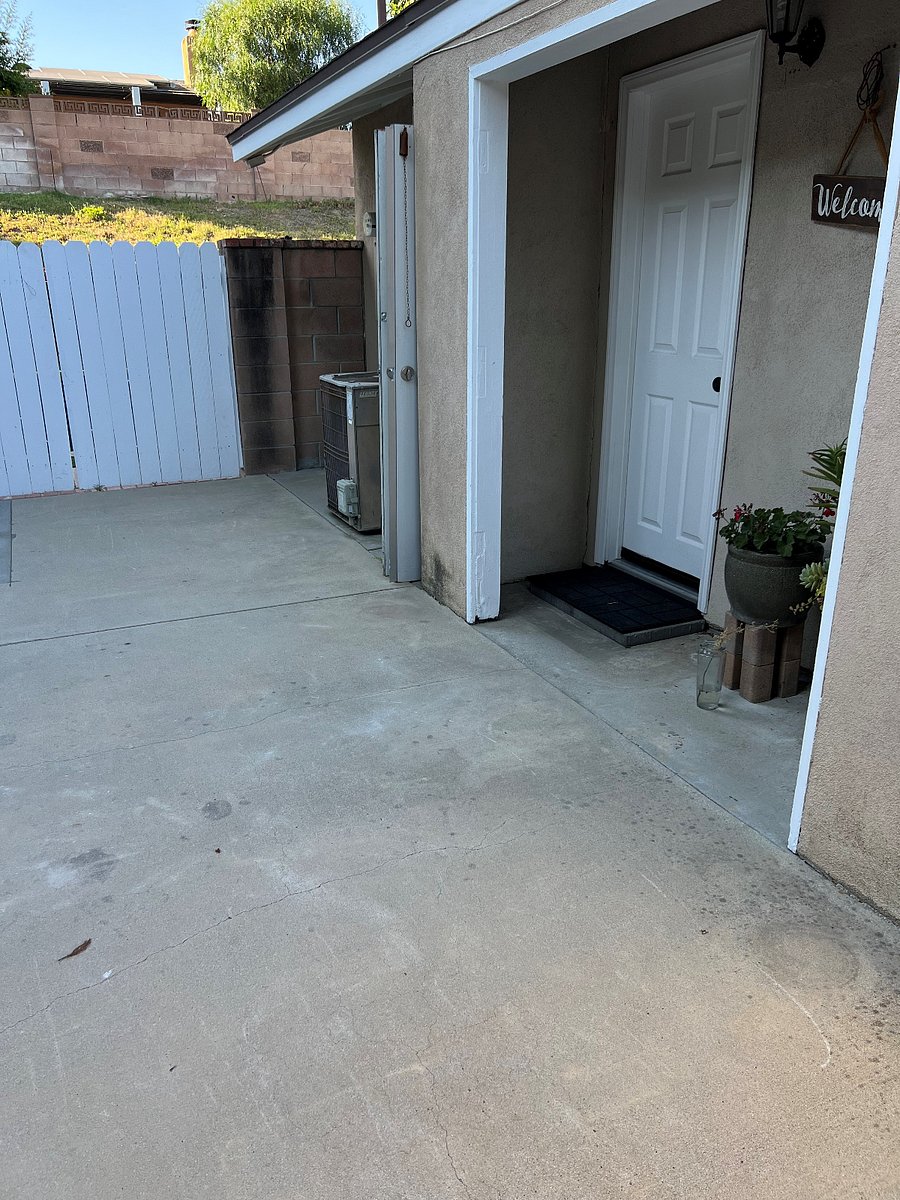 Furnished Finder property 718244_1 photo 10