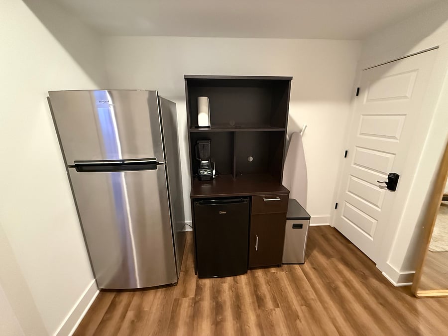 Furnished Finder property 718270_5 photo 6