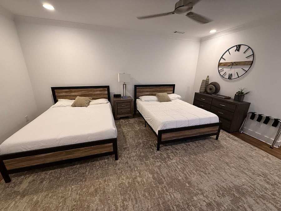 Furnished Finder property 718270_5 photo 10