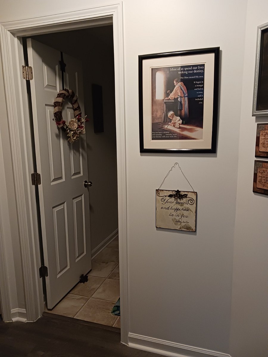 Furnished Finder property 718297_1 photo 13