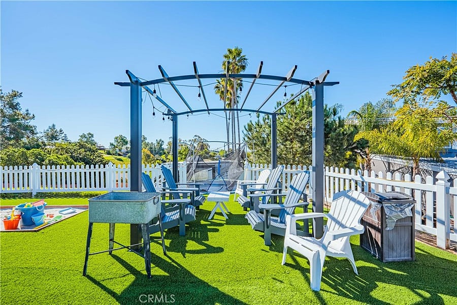 Furnished Finder property 718301_1 photo 19
