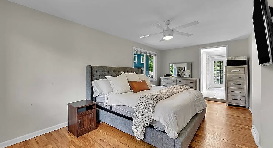 Master suite