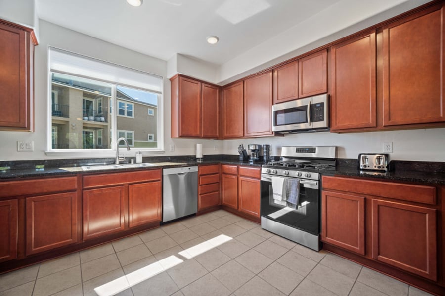 Furnished Finder property 718464_1 photo 4