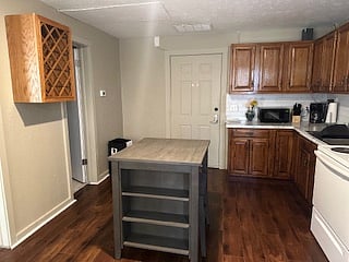 Furnished Finder property 718488_1 photo 4
