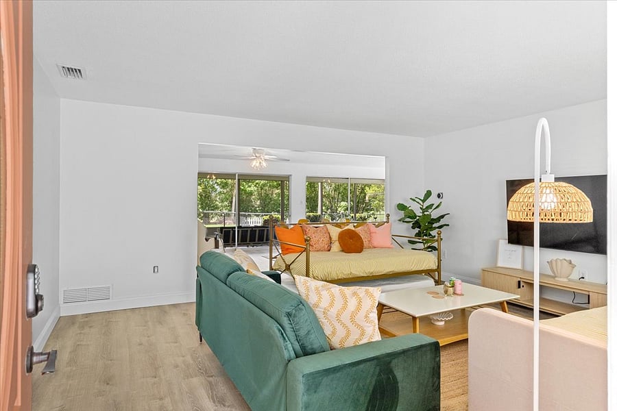 Furnished Finder property 718500_1 photo 4