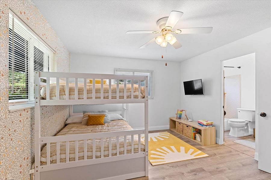 Furnished Finder property 718500_1 photo 14