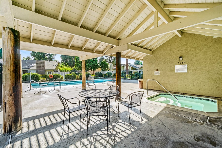 Furnished Finder property 718512_1 photo 7