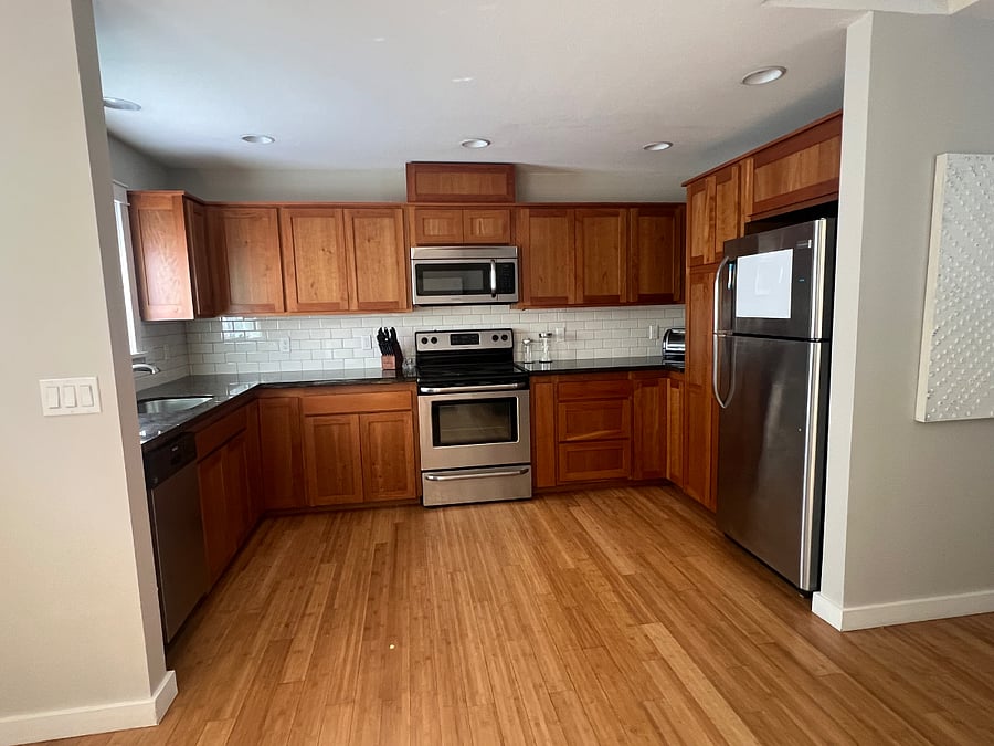 Furnished Finder property 718534_1 photo 3