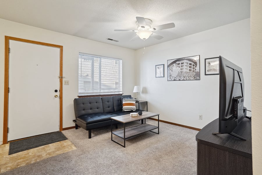 Furnished Finder property 718547_1 photo 3