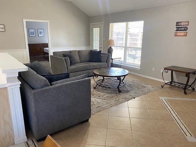 Furnished Finder property 718560_1 photo 12