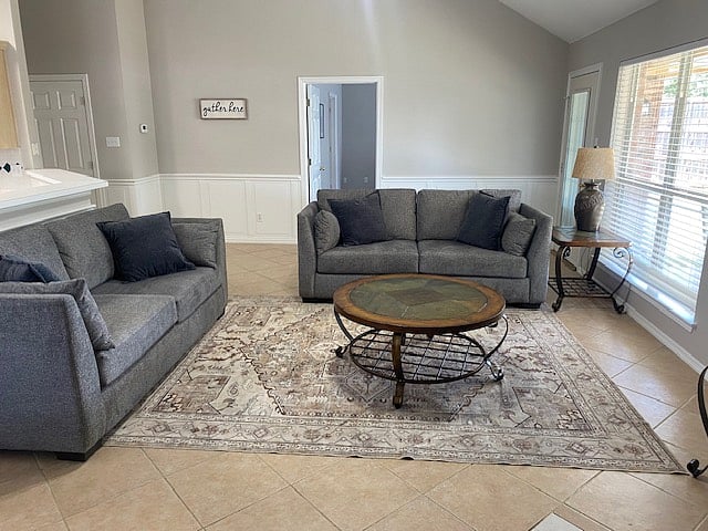 Furnished Finder property 718560_1 photo 13