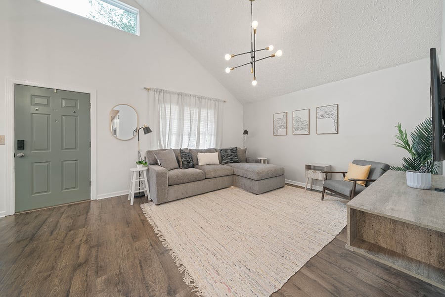Furnished Finder property 718606_1 photo 31