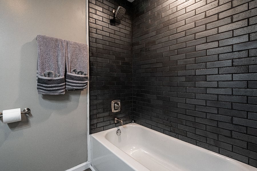 Full bathroom