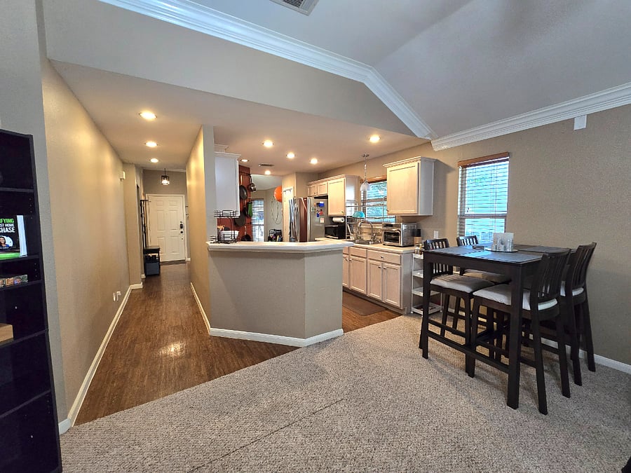 Furnished Finder property 718667_1 photo 13