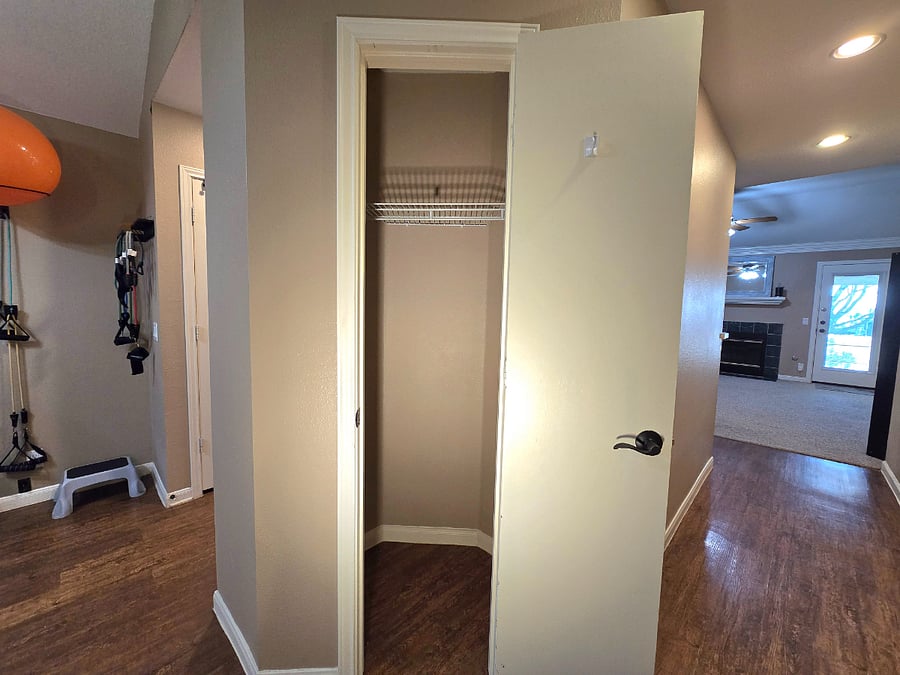 Furnished Finder property 718667_1 photo 25