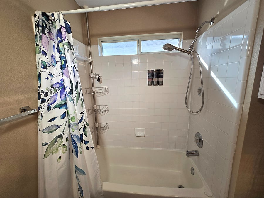 Furnished Finder property 718667_1 photo 43
