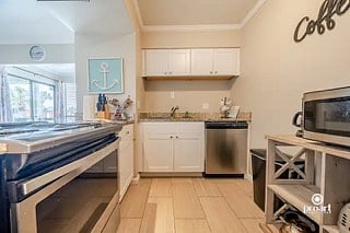 Furnished Finder property 718692_1 photo 9