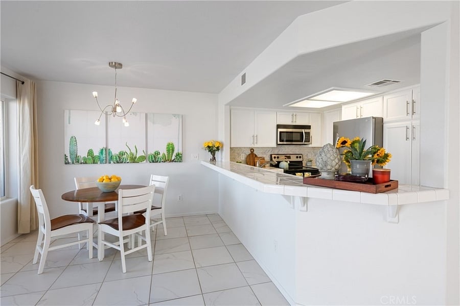 Furnished Finder property 718694_1 photo 11