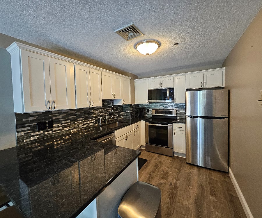Furnished Finder property 718725_1 photo 2