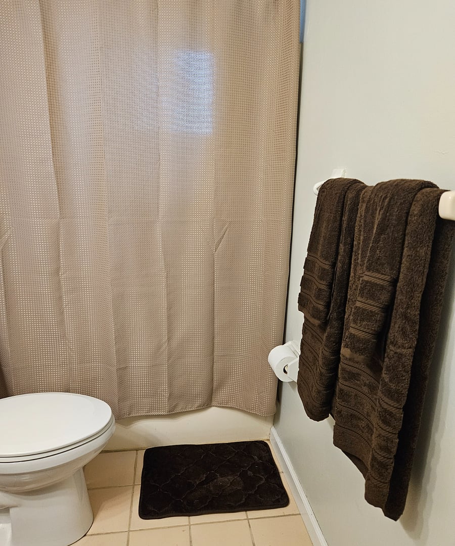 Furnished Finder property 718725_1 photo 11
