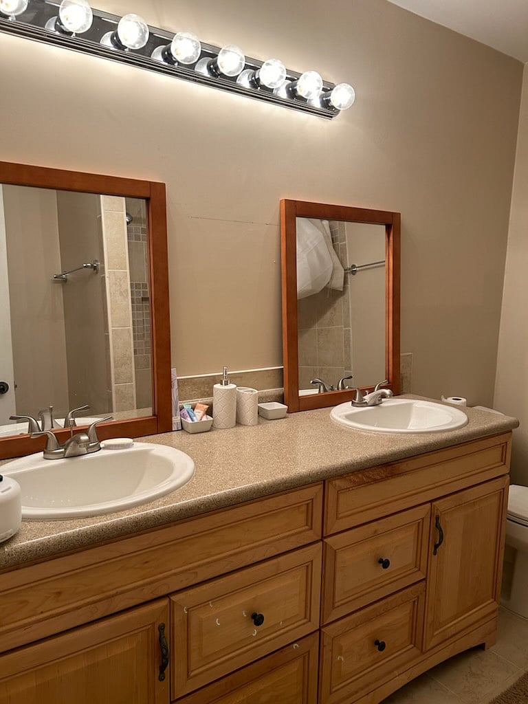 Shared hall bathroom