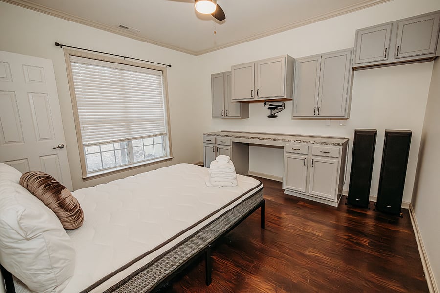 Furnished Finder property 718775_1 photo 12
