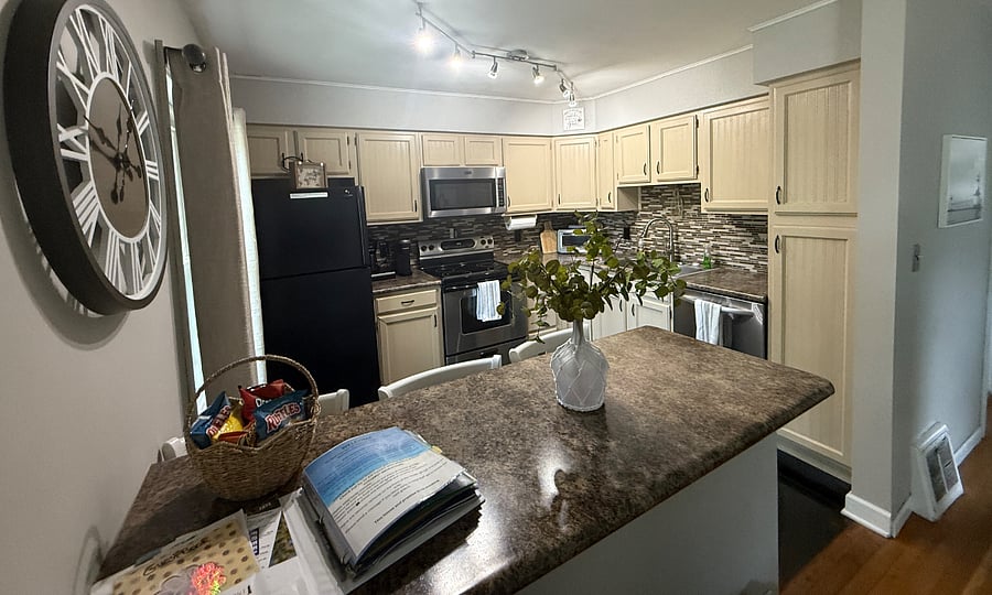 Furnished Finder property 718802_1 photo 21