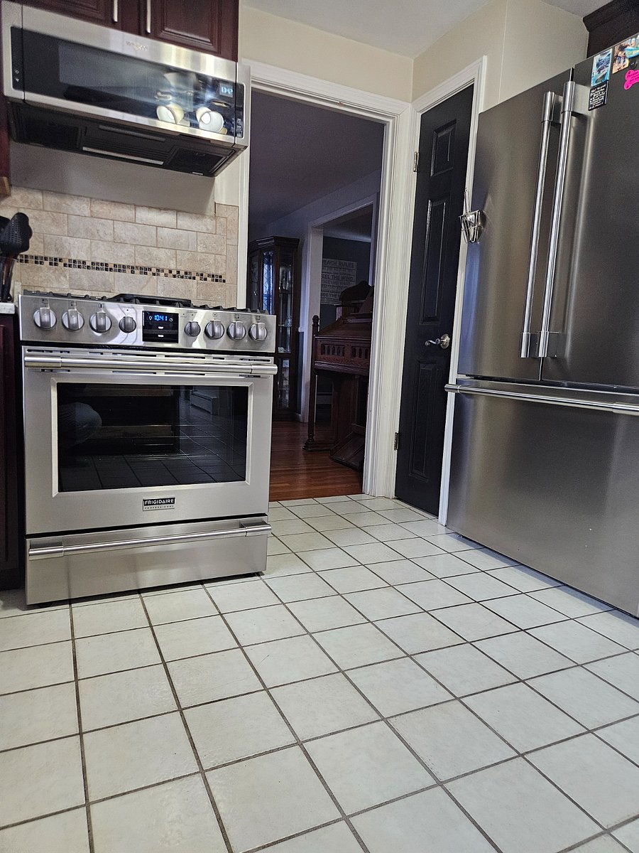 Furnished Finder property 718897_1 photo 6