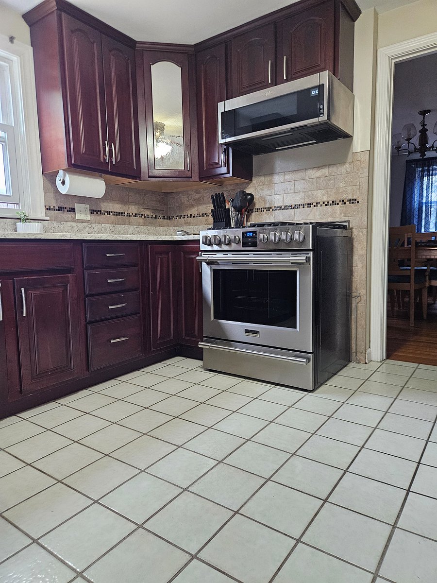 Furnished Finder property 718897_1 photo 7