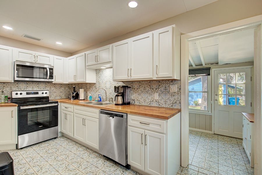 Furnished Finder property 718922_1 photo 3