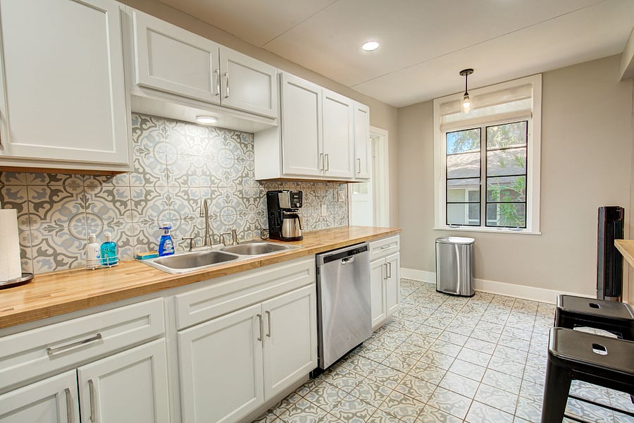 Furnished Finder property 718922_1 photo 4