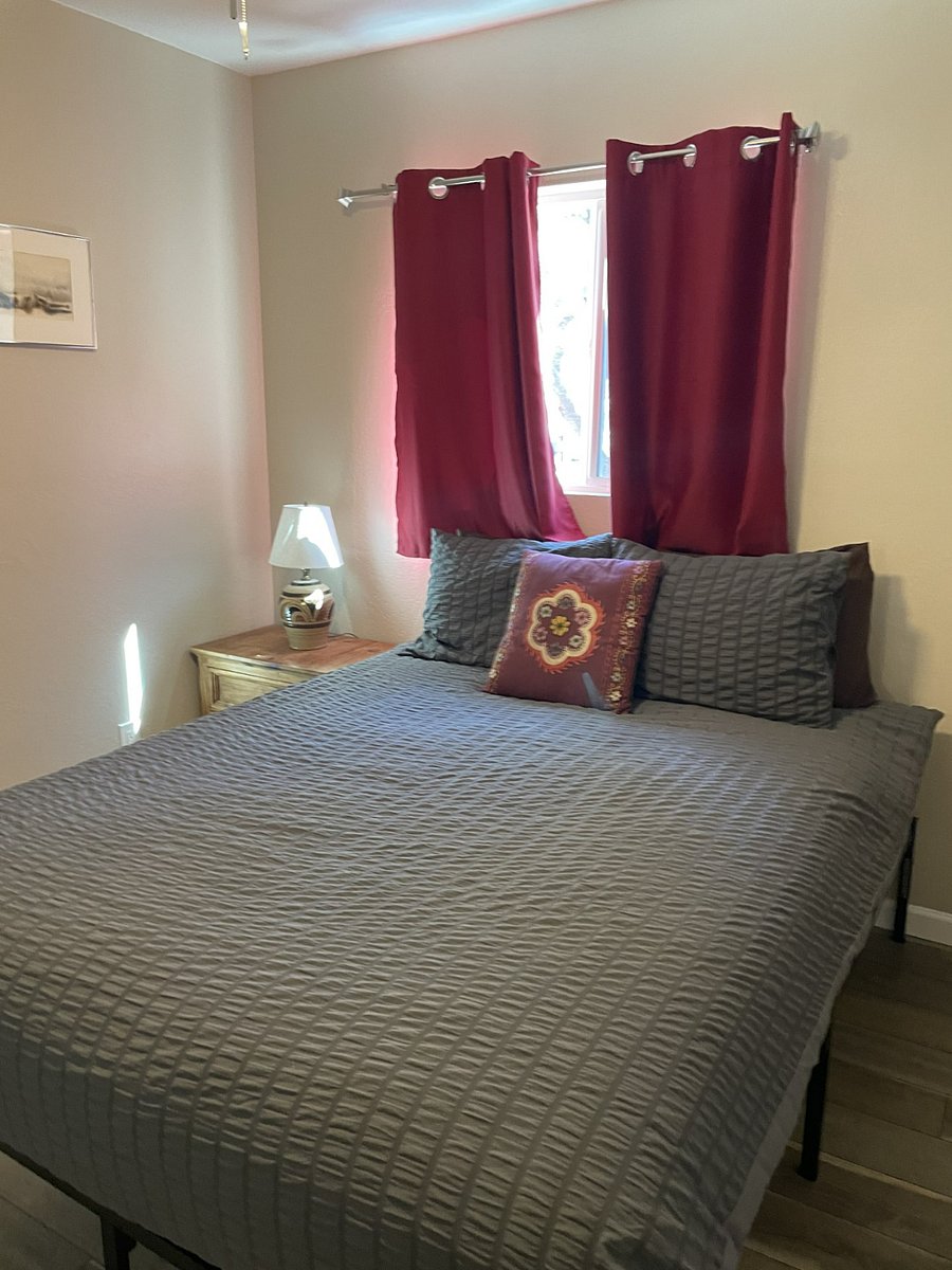 Furnished Finder property 718940_1 photo 24