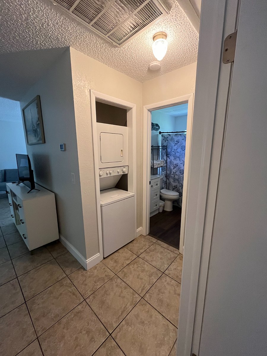 Furnished Finder property 718965_1 photo 11