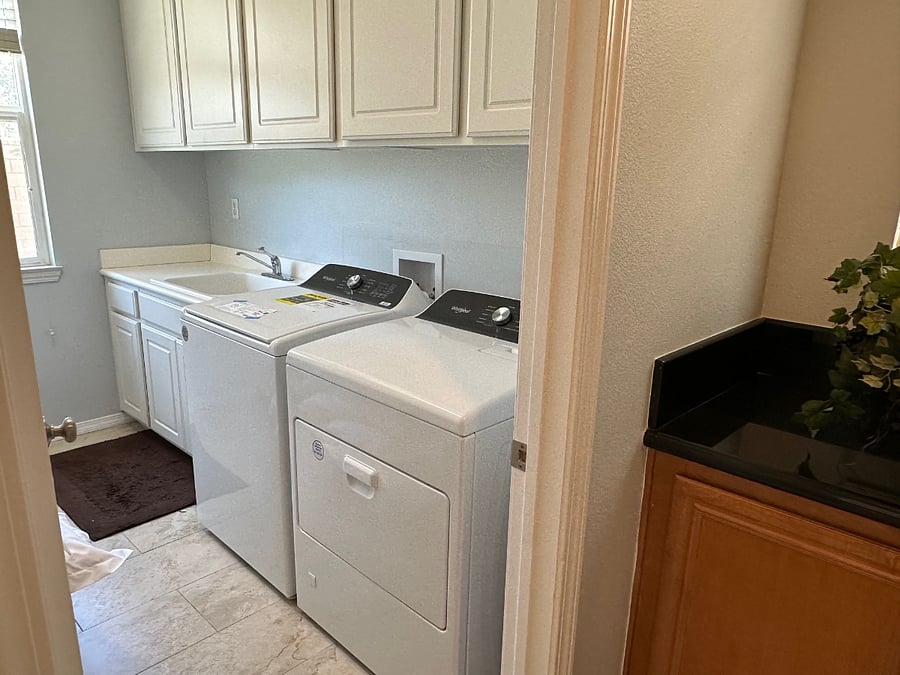 Furnished Finder property 718969_1 photo 16