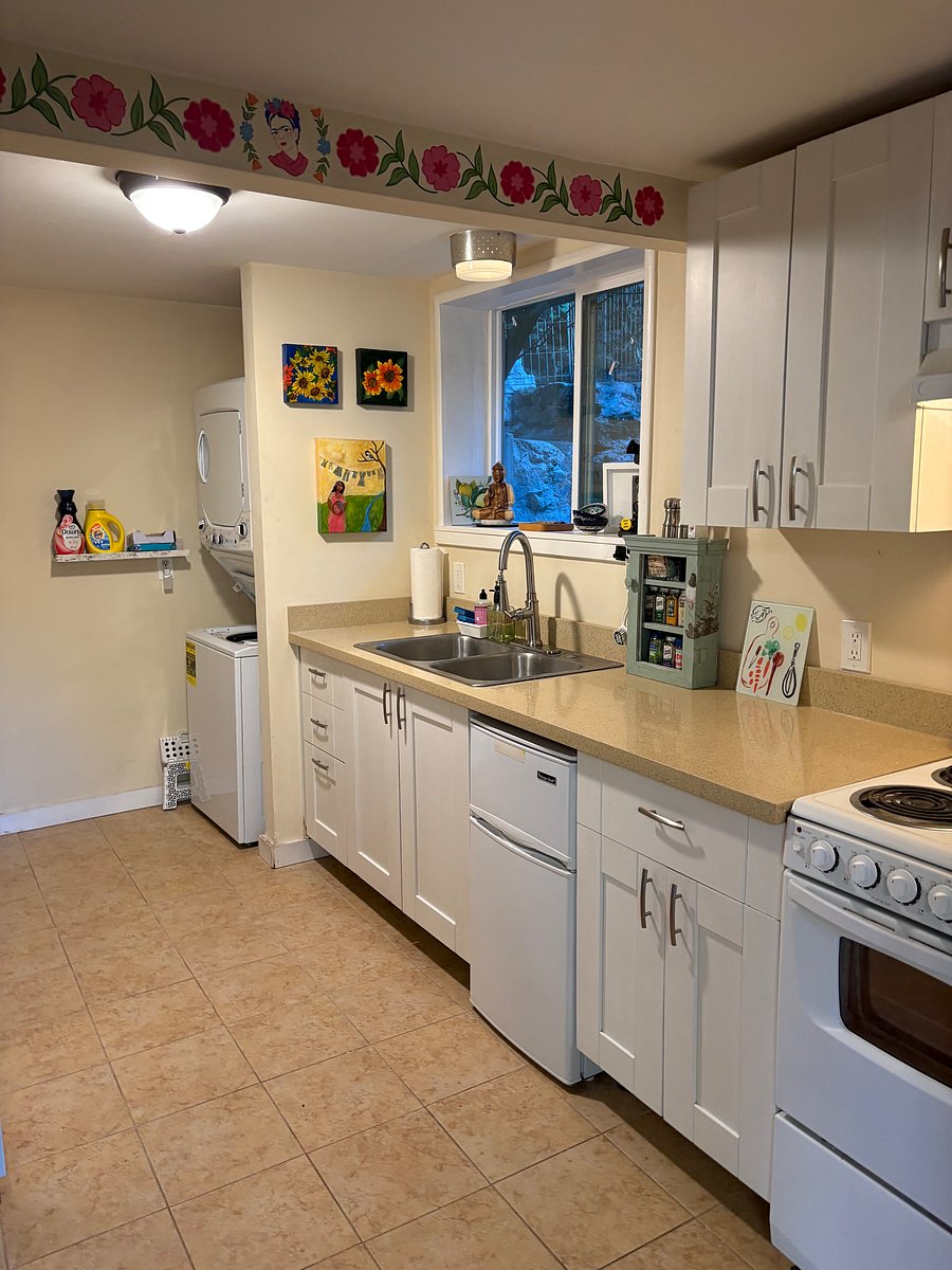 Furnished Finder property 718981_1 photo 11